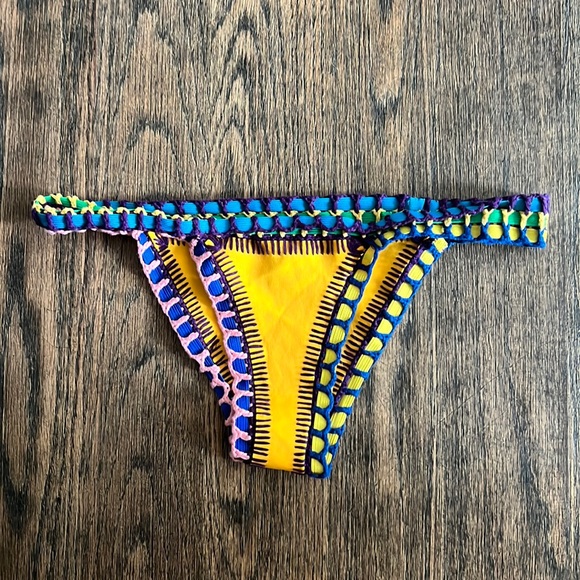 KIINI Yellow Bottoms